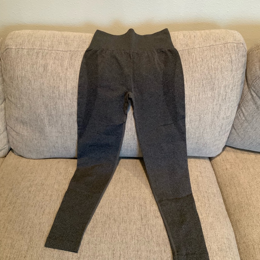 Women’s grey Leggings